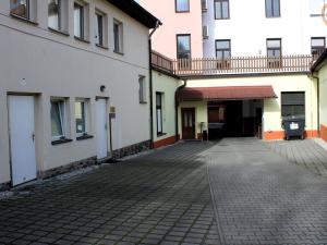 Pronájem obchodního prostoru, Klatovy, Pražská, 18 m2