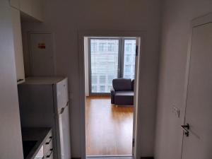 Pronájem bytu 1+kk, Praha - Karlín, Breitfeldova, 38 m2