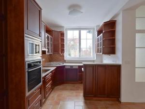 Pronájem rodinného domu, Praha - Střešovice, Západní, 250 m2