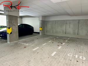 Pronájem garáže, Praha, Pod Harfou, 14 m2