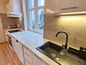 Prodej rodinného domu, Liberec - Liberec XIII-Nové Pavlovice, Libušina, 250 m2