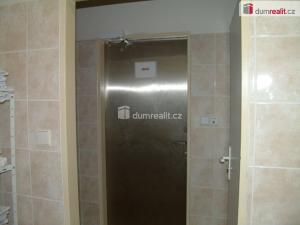 Pronájem výrobních prostor, Karlovy Vary - Rybáře, Buchenwaldská, 1233 m2