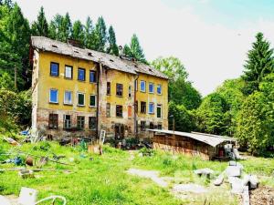 Prodej činžovního domu, Liberec - Liberec XXXIII-Machnín, Rynoltická, 610 m2
