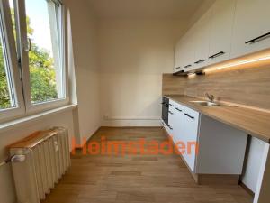 Pronájem bytu 2+1, Havířov - Město, Dlouhá třída, 52 m2