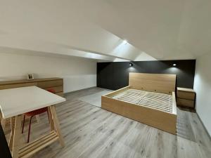 Prodej bytu 2+kk, Praha - Vršovice, Kubánské náměstí, 55 m2