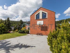 Prodej rodinného domu, Liberec - Liberec XIX-Horní Hanychov, K Bucharce, 295 m2