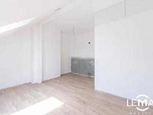 Prodej bytu 3+kk, Olomouc, Erenburgova, 62 m2