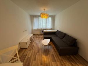 Pronájem bytu 2+kk, Praha - Michle, Ohradní, 50 m2
