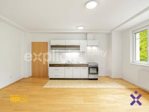 Prodej bytu 2+kk, Zlín, Podlesí I, 57 m2