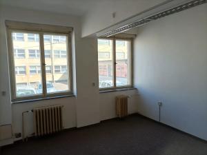 Pronájem kanceláře, Pardubice, Na Spravedlnosti, 24 m2