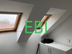 Pronájem bytu 2+kk, Praha, Ostrovní, 60 m2