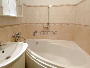 Pronájem bytu 2+1, Praha, Poděbradská, 58 m2