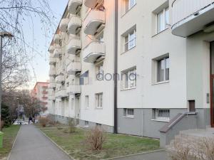 Pronájem bytu 2+1, Praha, Poděbradská, 58 m2