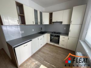 Pronájem bytu 2+1, Opava, Milady Horákové, 55 m2