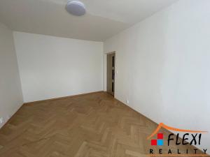 Pronájem bytu 2+1, Opava, Milady Horákové, 55 m2