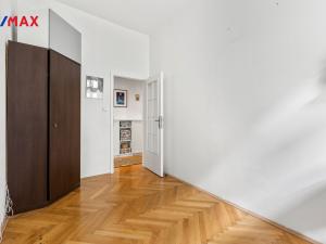 Prodej atypického bytu, Karlovy Vary, Křižíkova, 161 m2