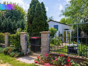 Prodej pozemku pro bydlení, Hevlín, 840 m2