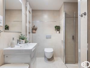 Pronájem bytu 2+kk, Praha - Záběhlice, Klapálkova, 57 m2