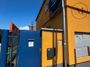 Pronájem kanceláře, České Budějovice, Rudolfovská tř., 180 m2