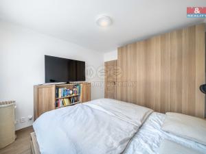 Prodej bytu 3+kk, Praha, Veltruská, 56 m2