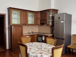 Pronájem bytu 3+kk, Karlovy Vary, Sadová, 65 m2