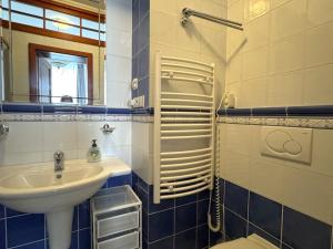 Pronájem bytu 3+kk, Karlovy Vary, Sadová, 65 m2