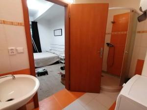 Pronájem bytu 2+kk, Praha - Libeň, Na vartě, 45 m2