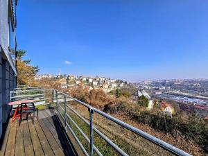 Pronájem bytu 3+kk, Praha - Smíchov, U Dívčích hradů, 123 m2