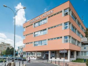 Prodej bytu 2+kk, Praha - Prosek, Prosecká, 42 m2