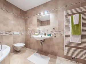 Prodej bytu 3+kk, Praha - Hostivař, Na Plískavě, 106 m2