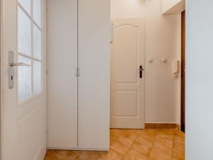 Pronájem bytu 2+kk, Praha - Libuš, Na domovině, 39 m2