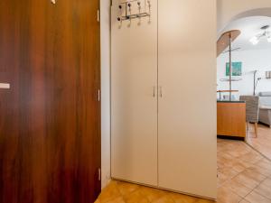 Pronájem bytu 2+kk, Praha - Libuš, Na domovině, 39 m2