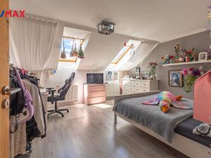 Prodej rodinného domu, Lom, Komenského, 300 m2