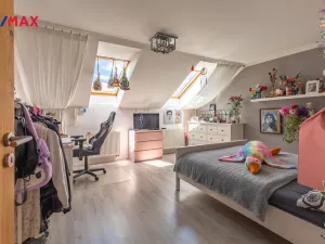 Prodej rodinného domu, Lom, Komenského, 300 m2