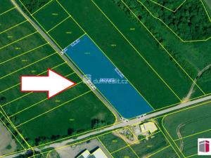 Prodej komerčního pozemku, Úsilné, 4194 m2