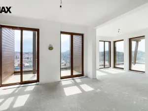 Prodej bytu 5+kk, Karlovy Vary, Tyršova, 296 m2