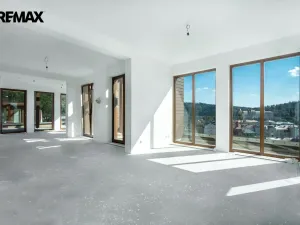 Prodej bytu 5+kk, Karlovy Vary, Tyršova, 296 m2