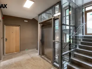 Prodej bytu 5+kk, Karlovy Vary, Tyršova, 296 m2