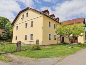 Prodej ubytování, Kašperské Hory - Červená, 550 m2
