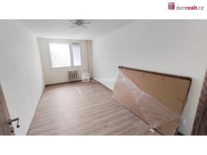 Pronájem bytu 2+1, Praha - Kobylisy, Chabařovická, 67 m2