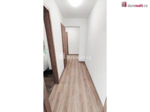 Pronájem bytu 2+1, Praha - Kobylisy, Chabařovická, 67 m2