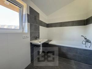 Pronájem bytu 2+kk, Rosice, Slunečná, 74 m2