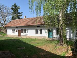 Prodej ubytování, Praha - Šeberov, K Hrnčířům, 250 m2