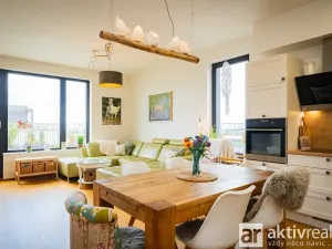 Prodej bytu 3+kk, Praha - Dolní Chabry, Poštova, 166 m2