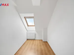 Prodej bytu 2+kk, Opatovice nad Labem, Neplachova, 100 m2