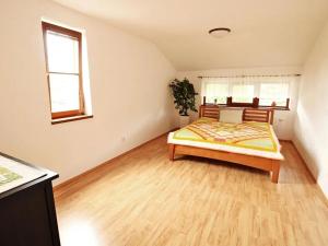 Prodej rodinného domu, Zlatníky-Hodkovice, V Břínkách, 150 m2
