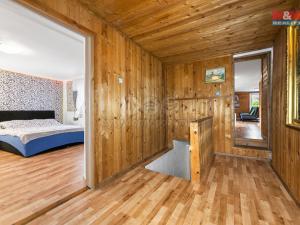 Prodej rodinného domu, Vroutek, Sadová, 152 m2