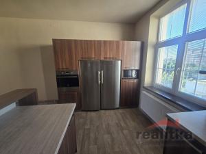 Prodej bytu 3+1, Opava - Předměstí, Stratilova, 83 m2