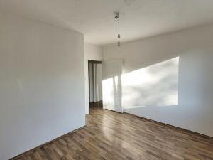 Prodej bytu 3+1, Praha - Točná, K Závorám, 72 m2