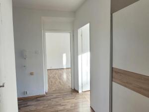 Prodej bytu 3+1, Praha - Točná, K Závorám, 72 m2